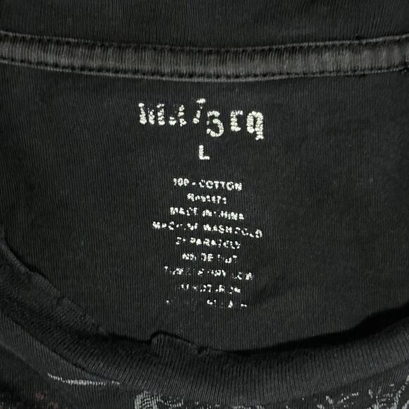 🛡️ Inhale/Exhale “Warrior Angel” Graphic Tee – Gothic Style Size L - Picture 3 of 5